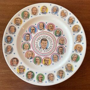 Vintage Presidents of the United States Souvenir Commemorative Plate 10 Inch